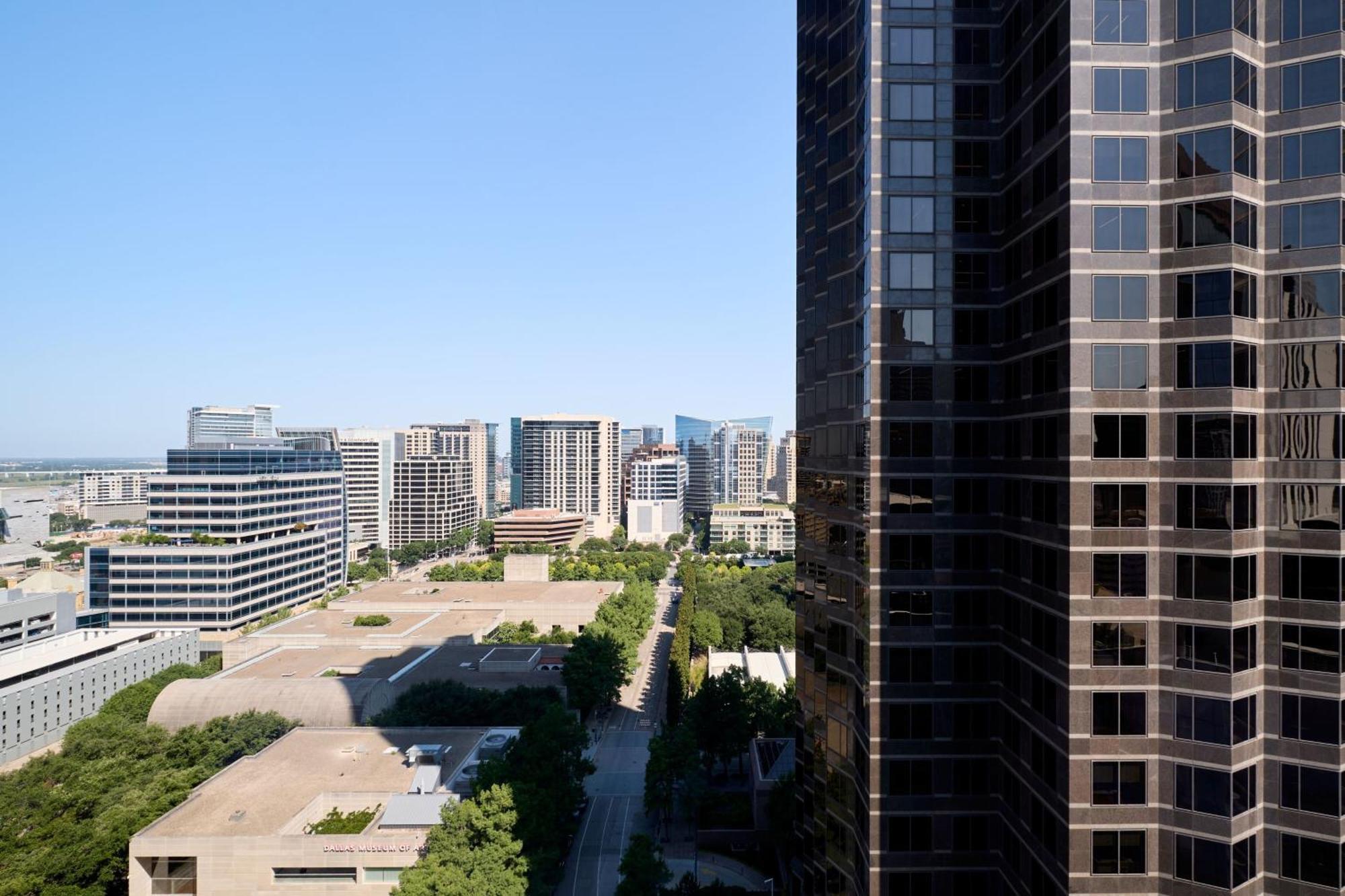 Jw Marriott Dallas Arts District Hotel Exterior photo